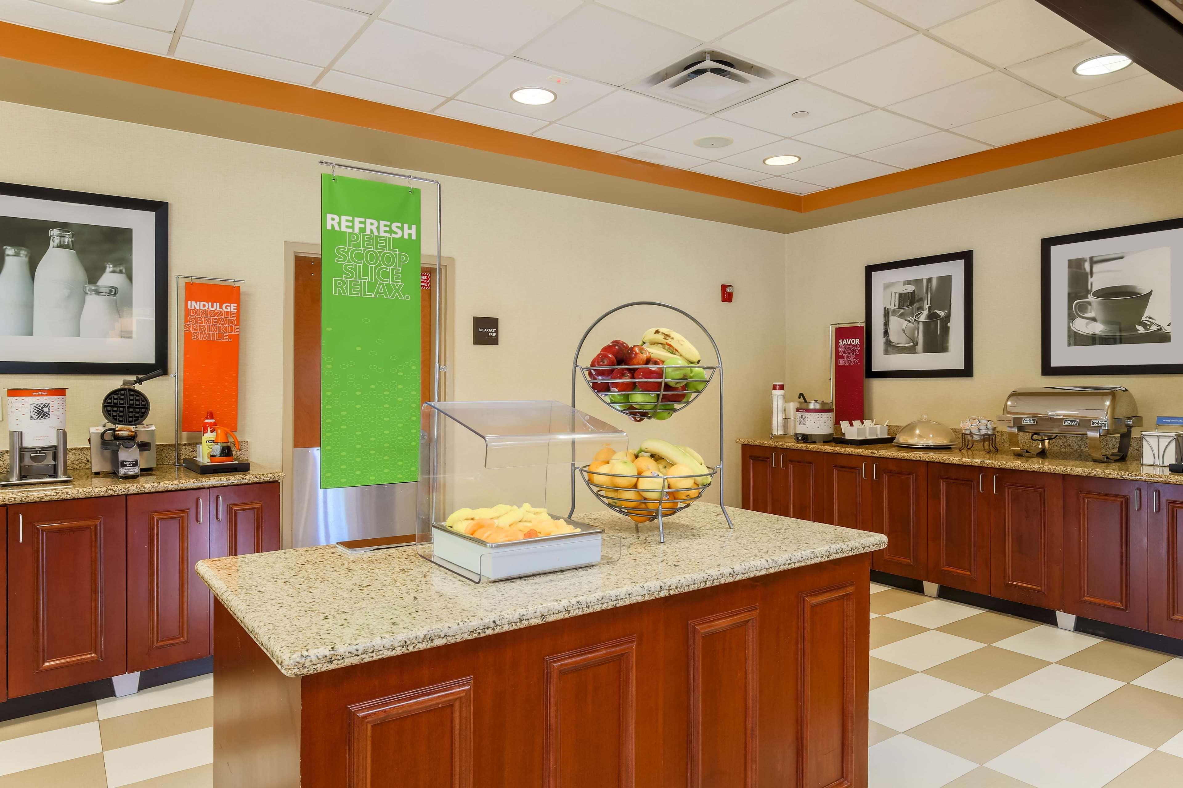 Hampton Inn Nanuet Kültér fotó