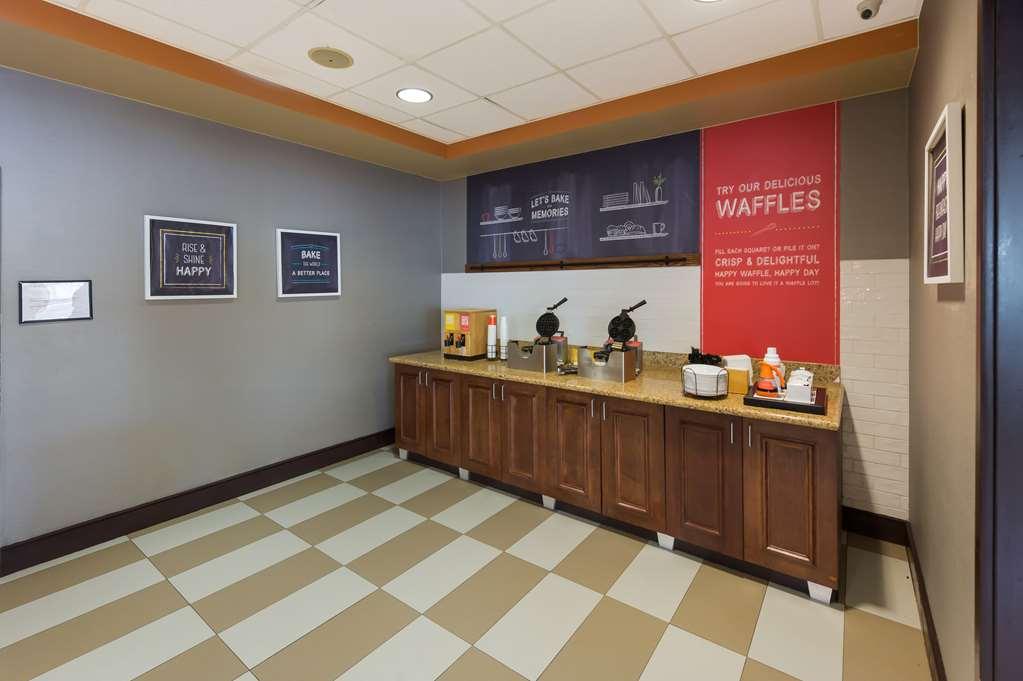 Hampton Inn Nanuet Étterem fotó