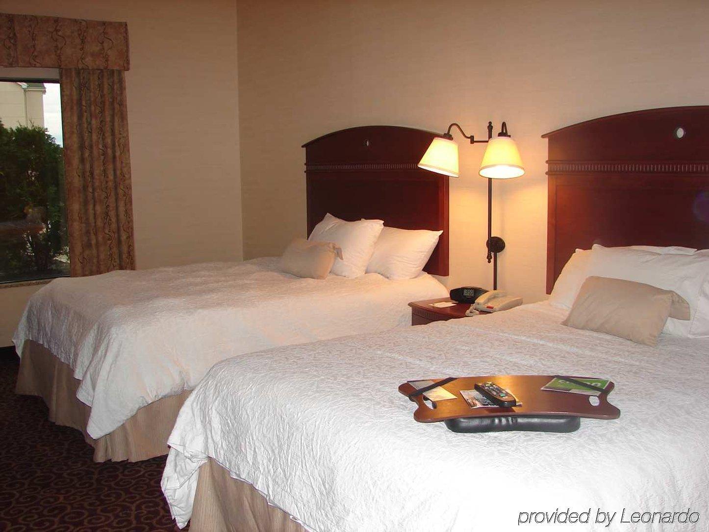 Hampton Inn Nanuet Szoba fotó