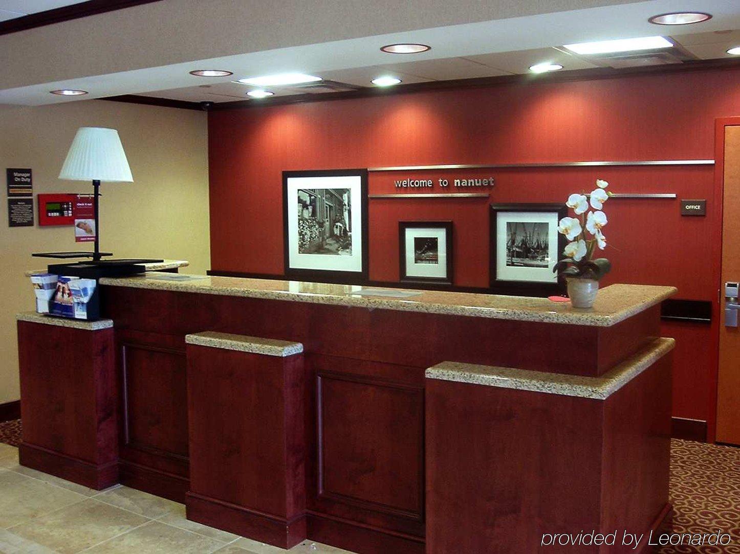 Hampton Inn Nanuet Beltér fotó